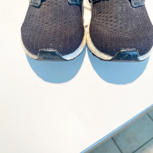 Adidas Ultraboost in Black - Picture 5 of 10